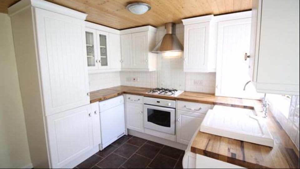 bespoke kitchen abergavenny